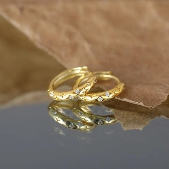 Minimalist Gold Tiny Huggie Hoop Earrings Star Engraved Cubic Zirconia Dainty - Picture 7 of 9